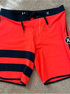 Hurley Neon Red and Black Striped Board Shorts Sz33
